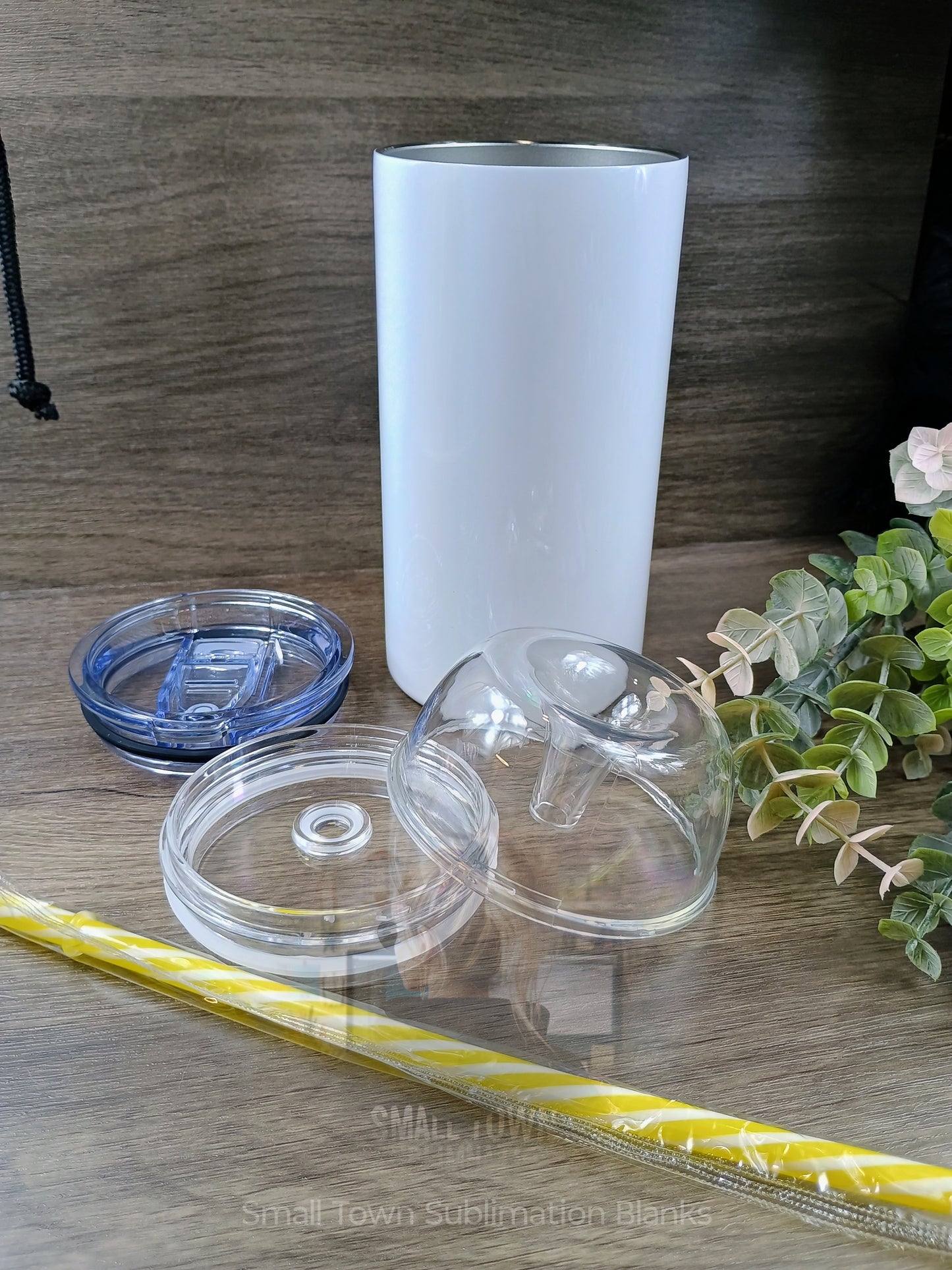 * 24 oz Dome candy / toy tumbler