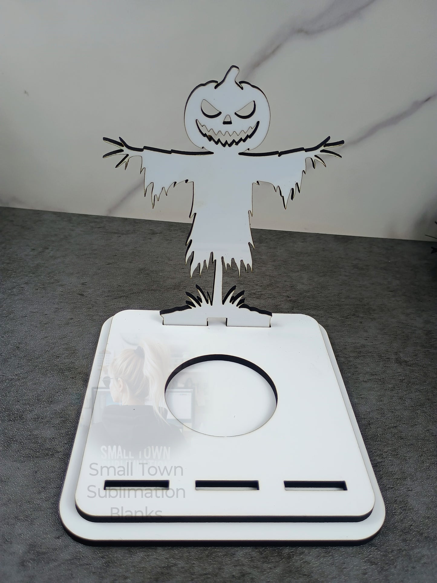 Pumpkin/scarecrow wall reflecting candle holder