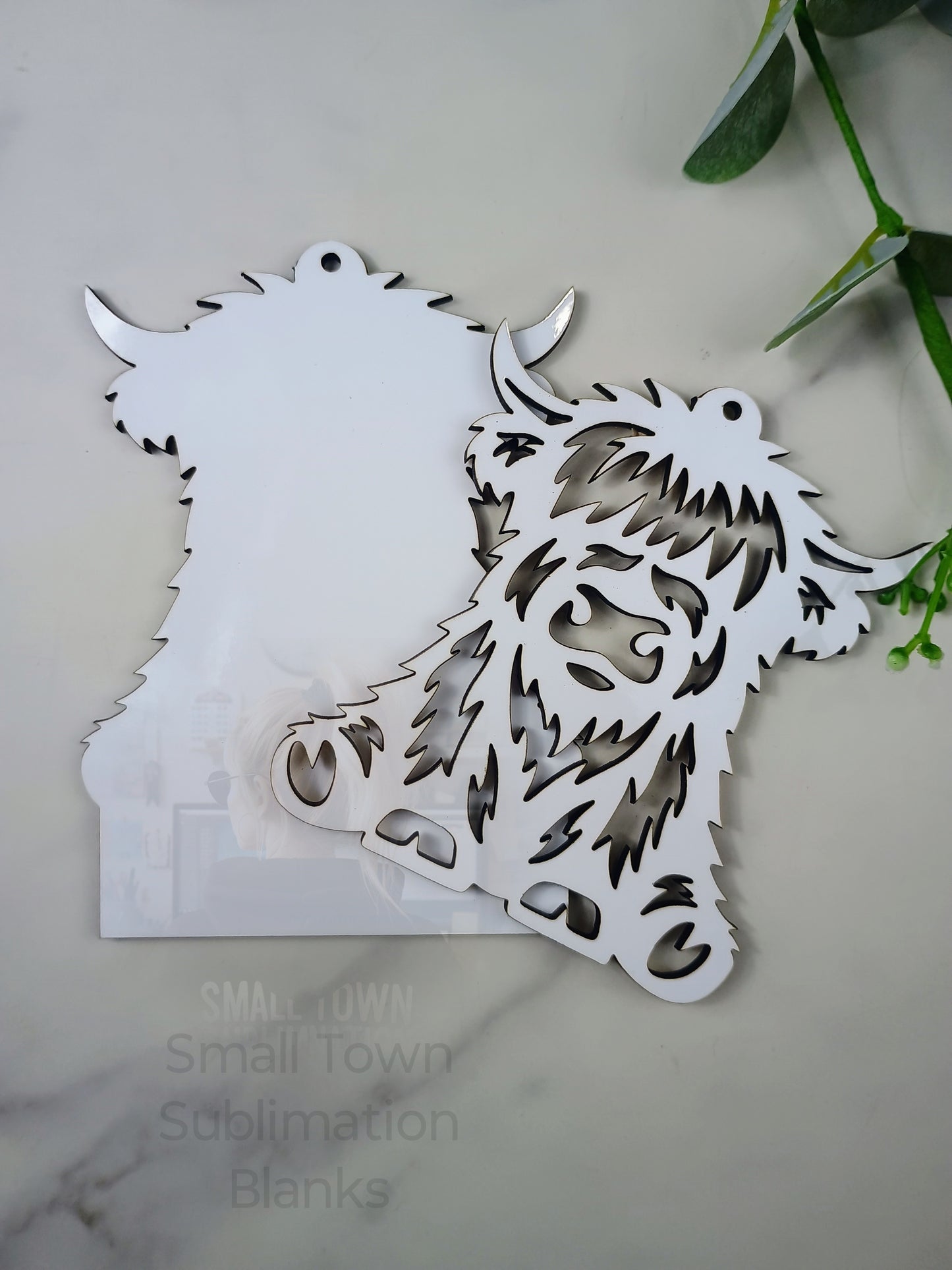 2D vertical full highland cow ornament