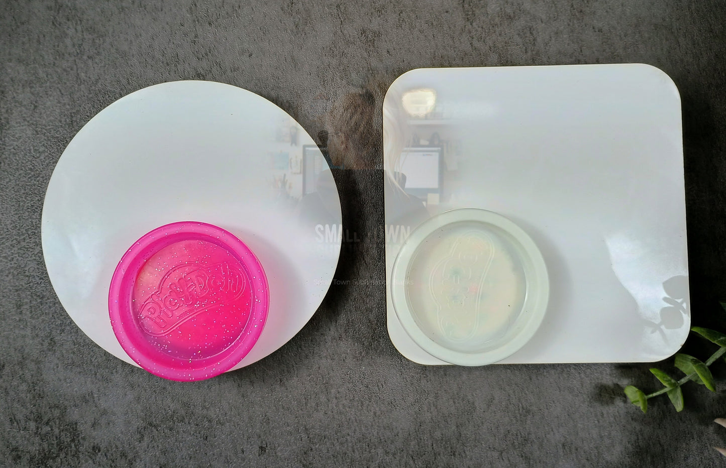 Valentine's Day Play-Doh holders