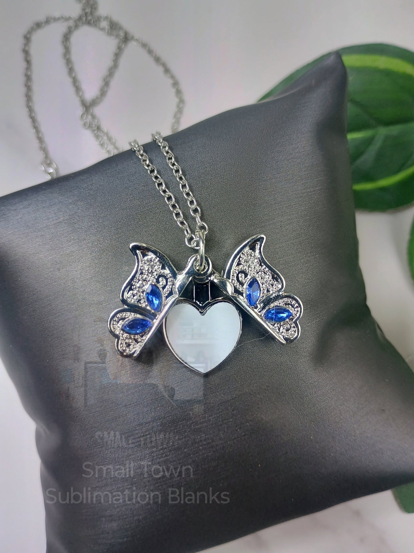 Butterfly split locket necklace