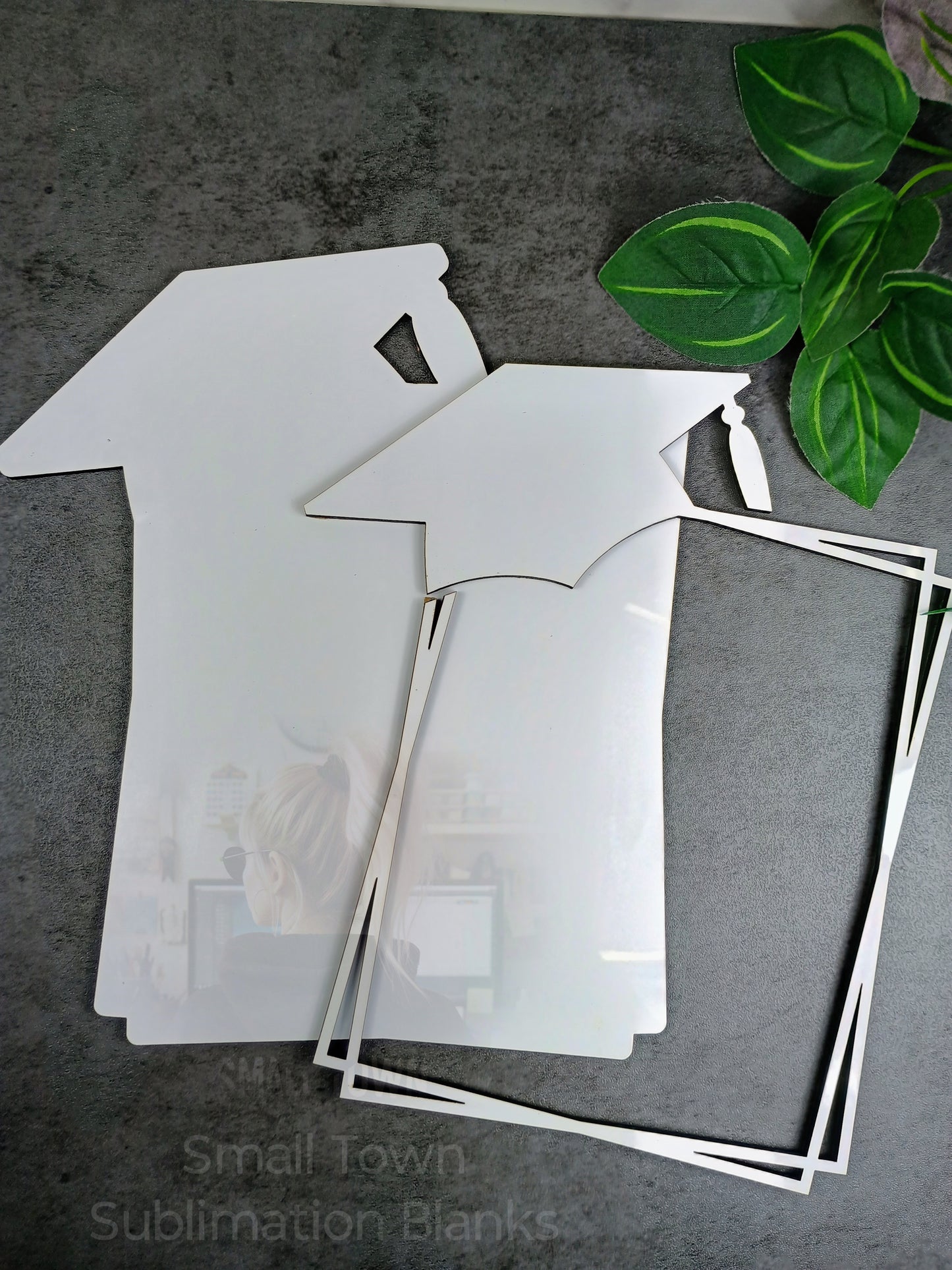 Grad 2 layer picture frame