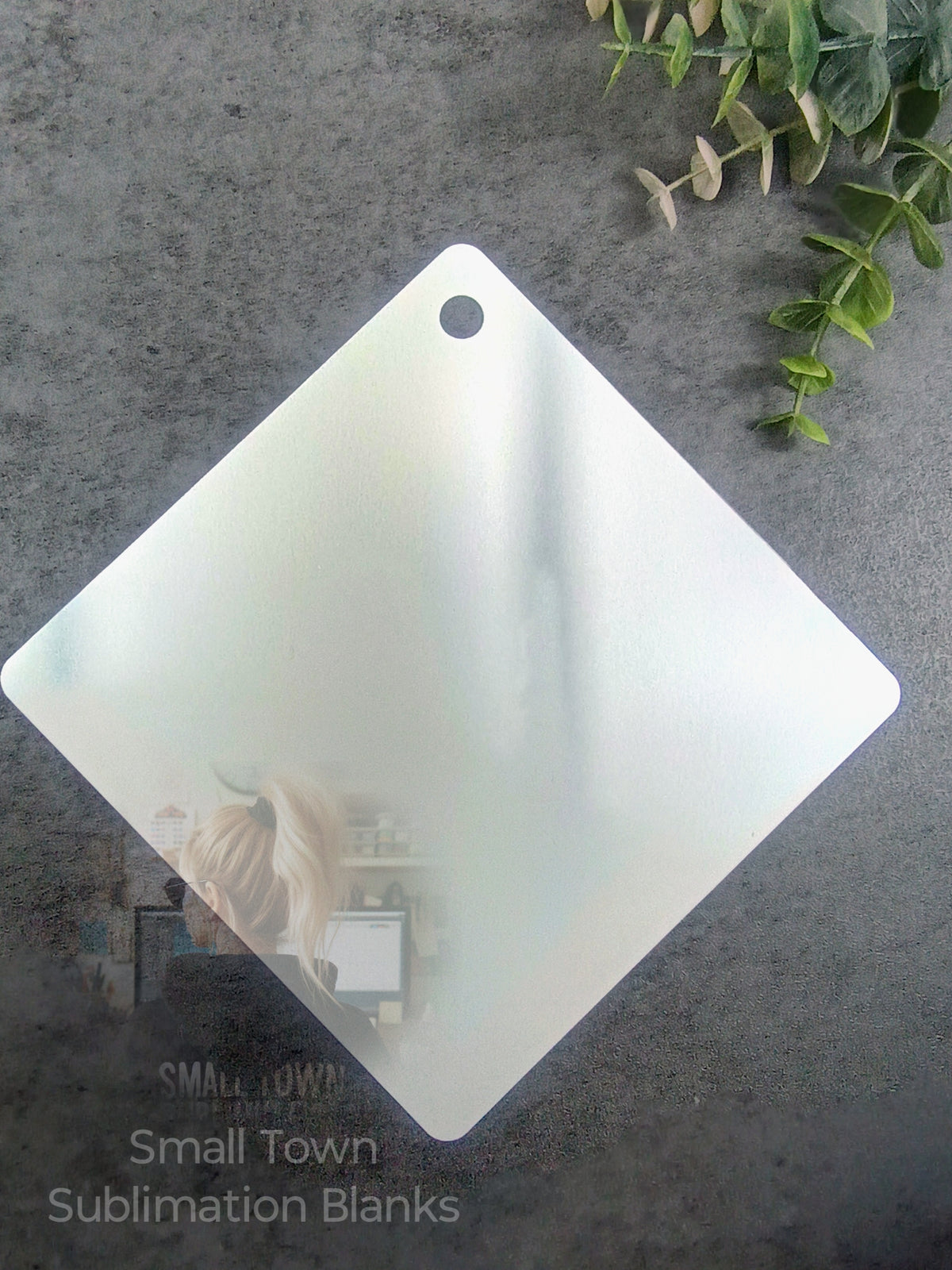PET plastic squares for window hanging. Sublimation double sided.