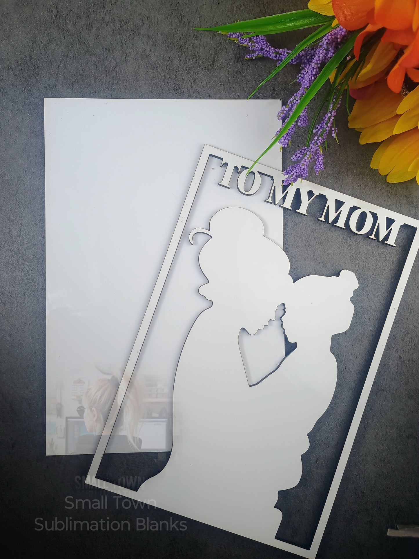 Mom's layered plaque. For boy or girl. Perfect for Mother's Day.