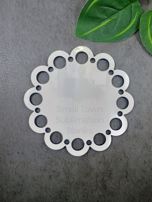 Decorative round Christmas tree ornament