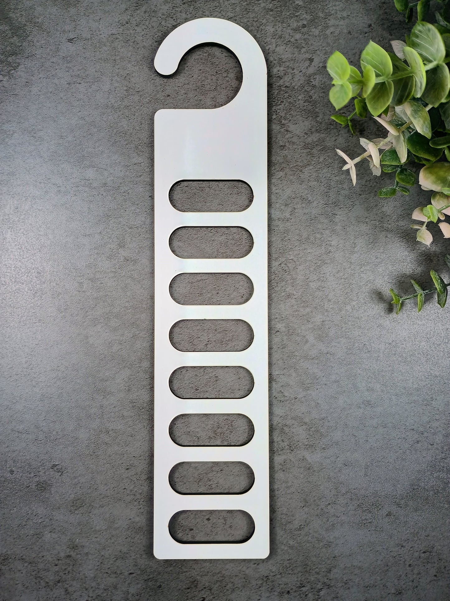 Tie holder